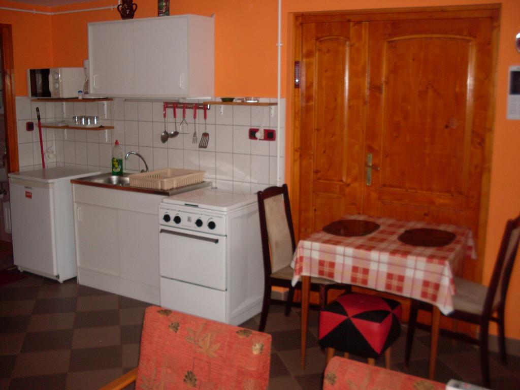 Lala Apartmanok Balatonboglár 外观 照片