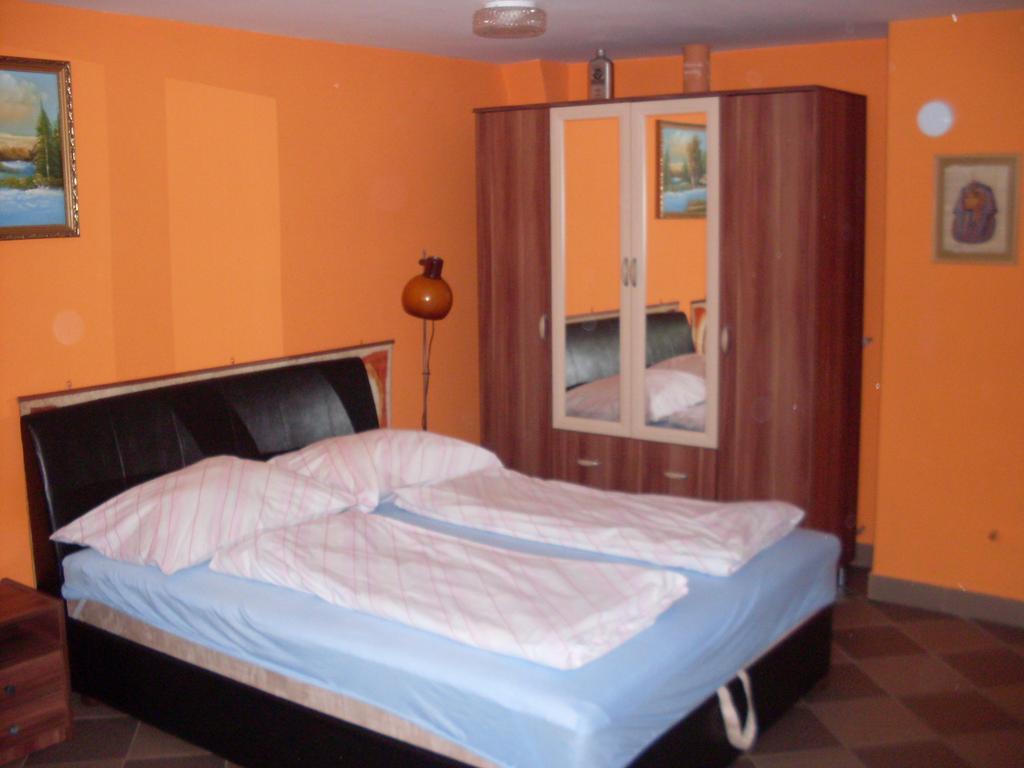 Lala Apartmanok Balatonboglár 外观 照片