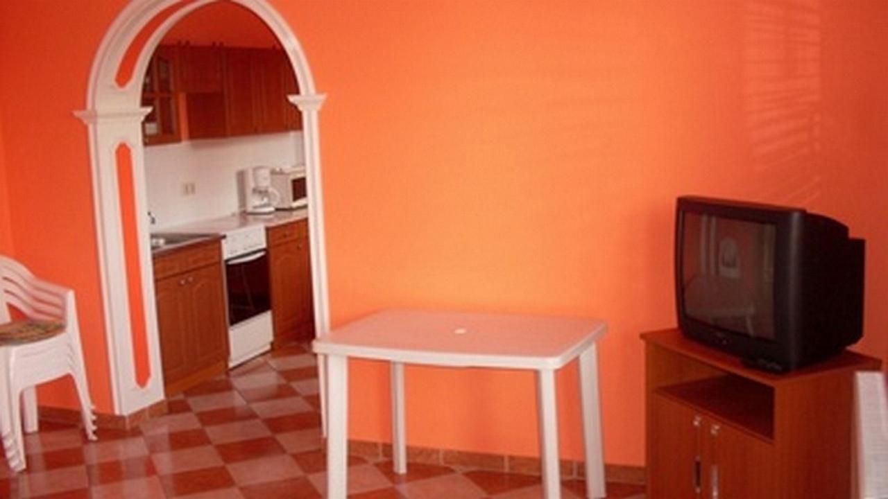 Lala Apartmanok Balatonboglár 外观 照片